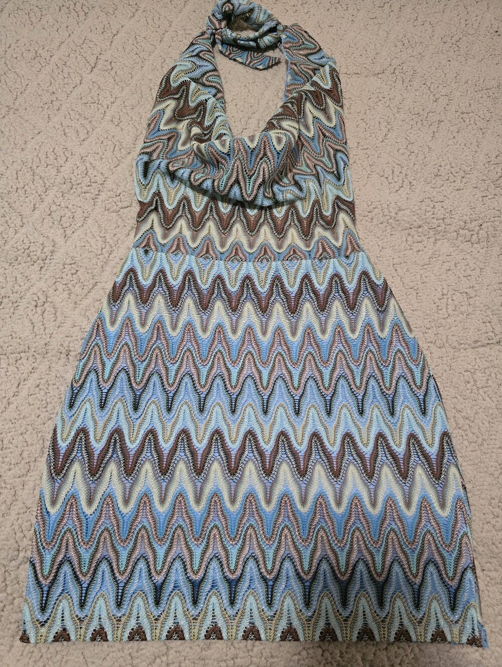 Edikted Backless Halter Dress in Blue and Brown Wave Print